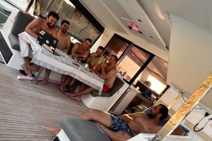 Hyra båt Katamaran Fountaine Pajot Lucia 40 Muğla