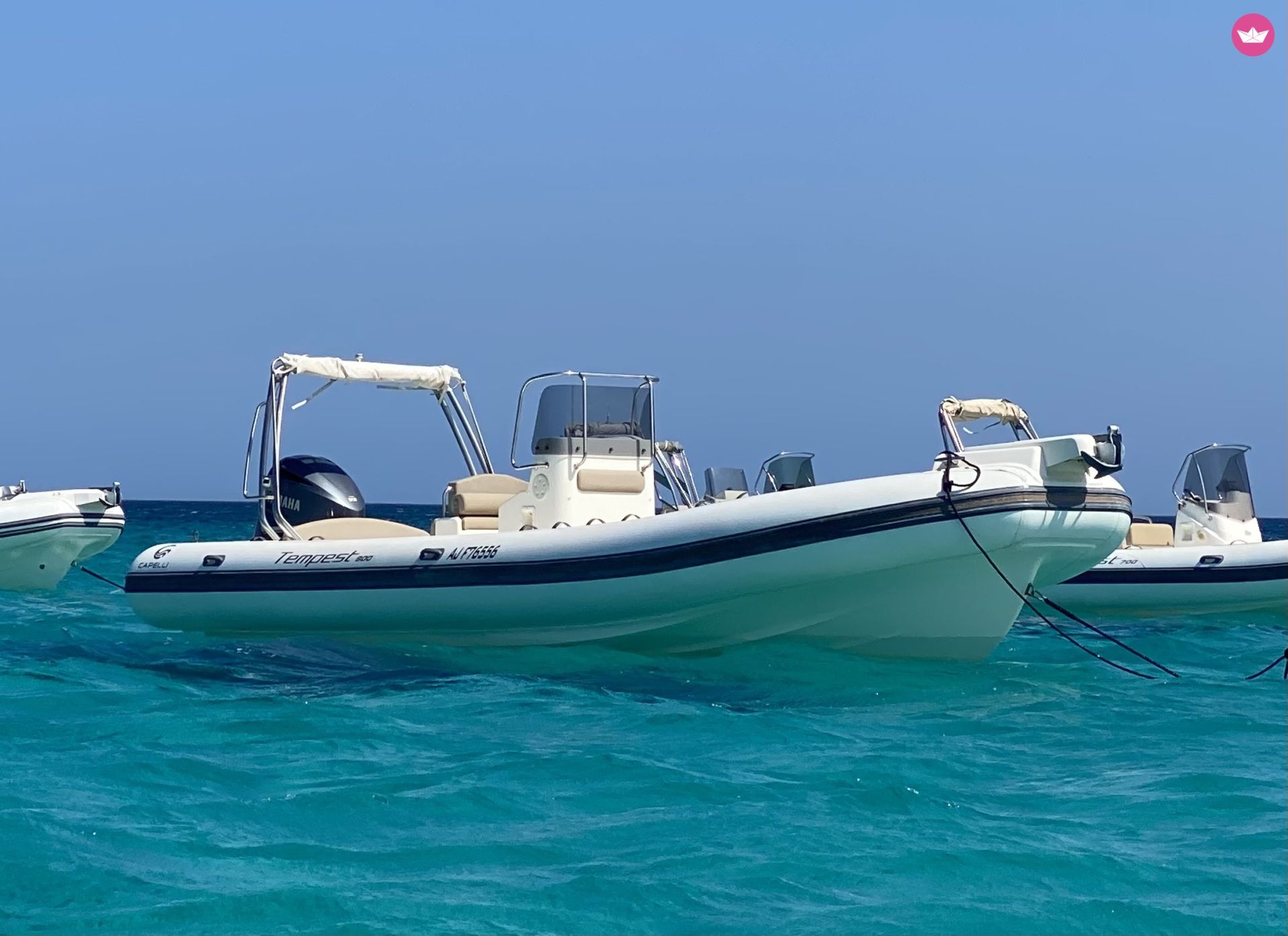Bateau à moteur Capelli Capelli Tempest 900 350cv 2