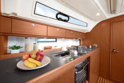 Bavaria Cruiser 41 2015