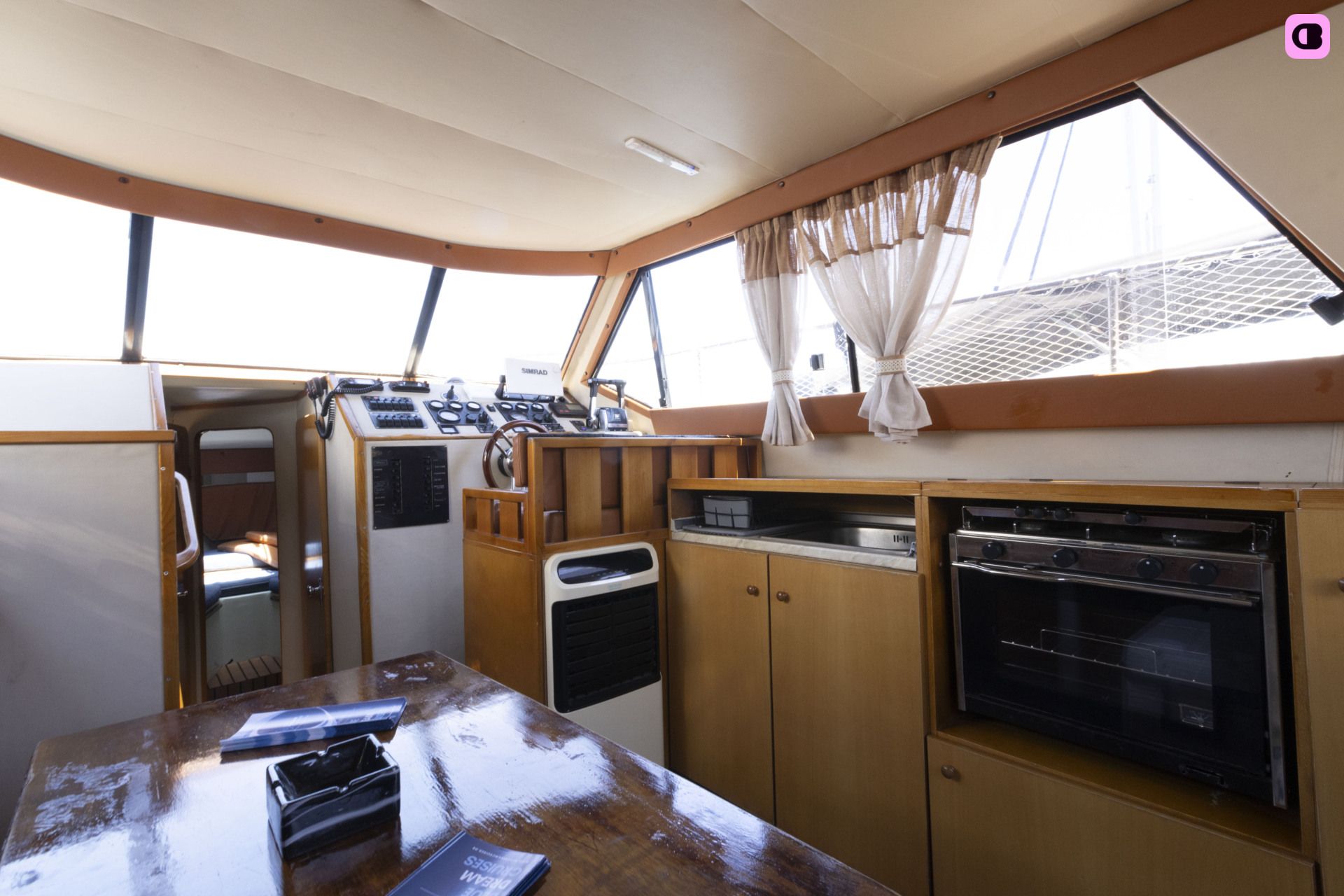 Bateau à moteur Lambro 32 400cv 7