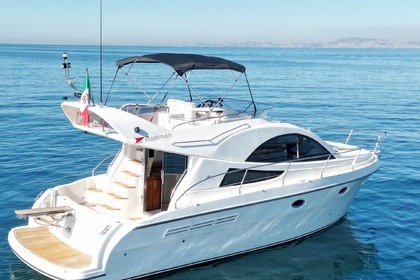 Rental Motorboat Rodman Yachts Flybridge Luxury Capri