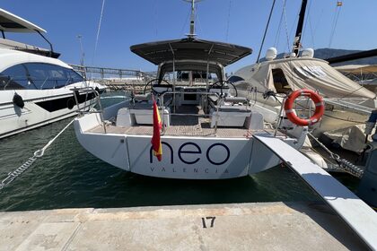 Hire Sailboat Beneteau Oceanis yacht 54 Dénia