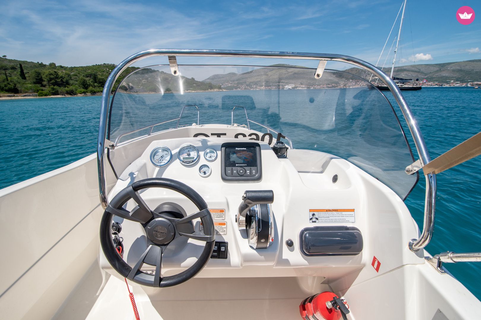 Quicksilver 455 Activ Open in Split for hire