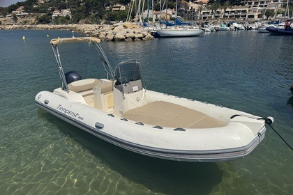 Hyra båt RIB-båt Capelli Capelli Tempest 600 Saint-Cyr-sur-Mer