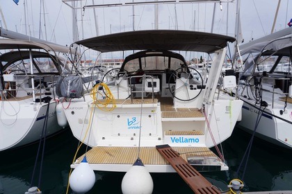 Charter Sailboat Dufour Yachts Dufour 460 GL - 5 cab. Pirovac