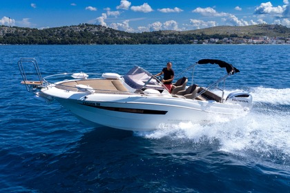 Miete Motorboot Atlantic Marine 690 Zaboric