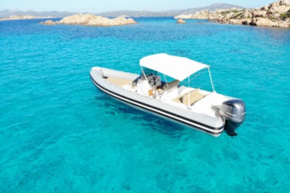 Noleggio Gommone Joker Boat Clubman 26 Arzachena