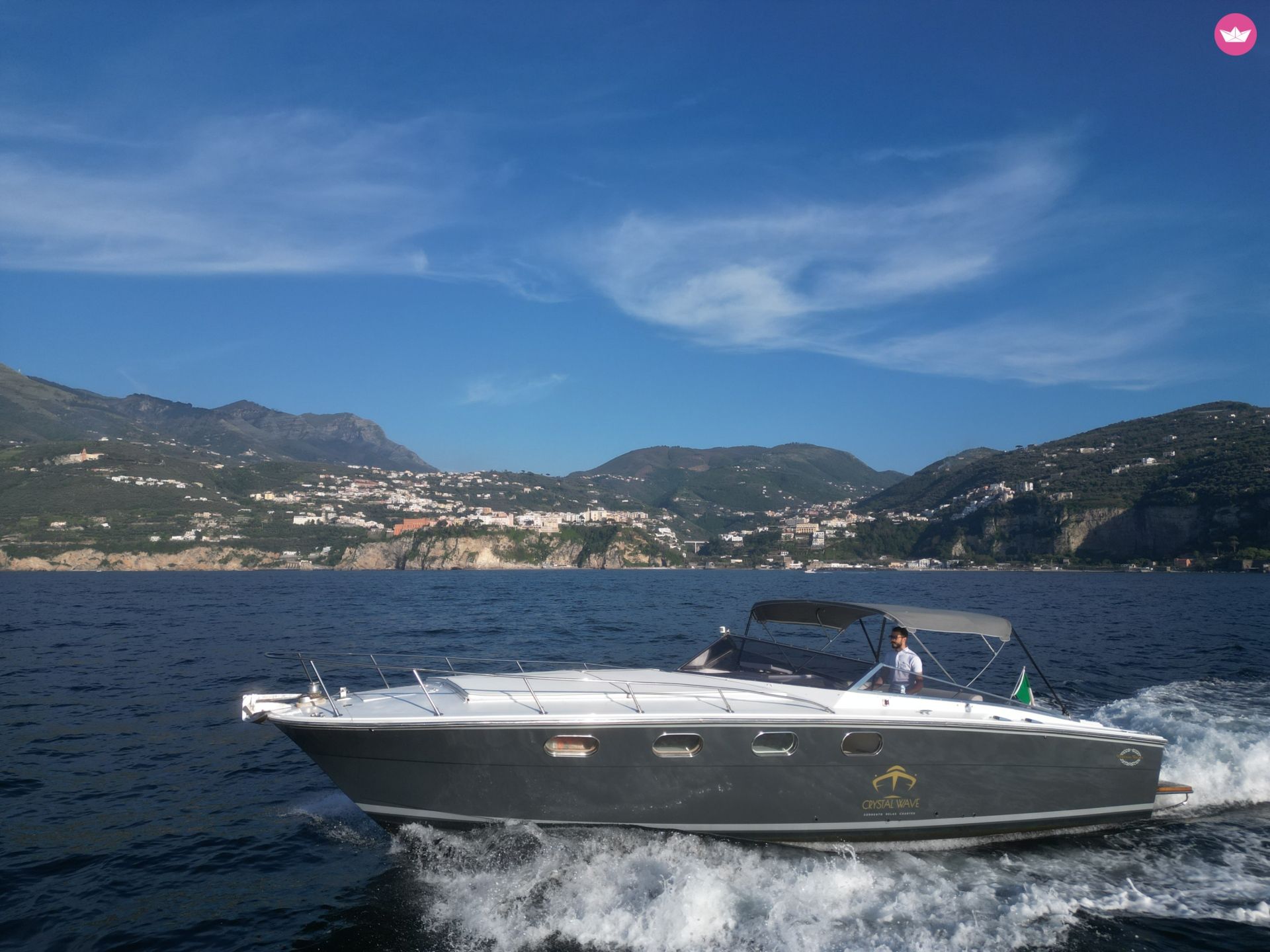 Bateau à moteur MAGNUM MARINE 38 700cv 3
