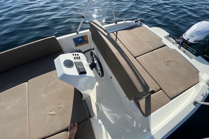 NO LICENSE MiniYatch! 2025!