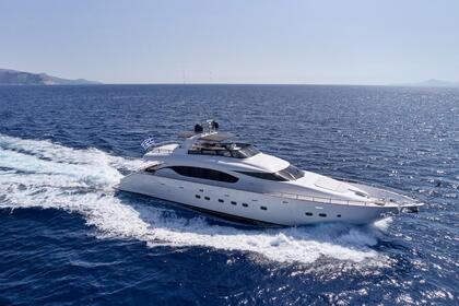 Hire Motor yacht Maiora 87 Athens