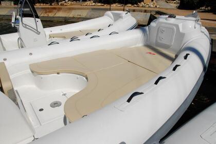 Black Fin Elegance 25