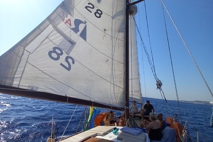 Hire Sailboat Vikings Sailing Boat Classic Rhodes