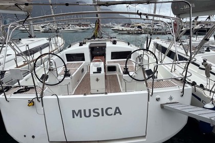 Hyra båt Segelbåt Jeanneau Sun Odyssey 440 Castellammare di Stabia