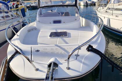 Hire Motorboat Jeanneau Cap Camarat 7.5 Wa Brest