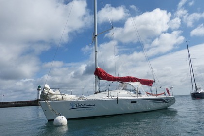 Charter Sailboat JEANNEAU JOD35 Arzon
