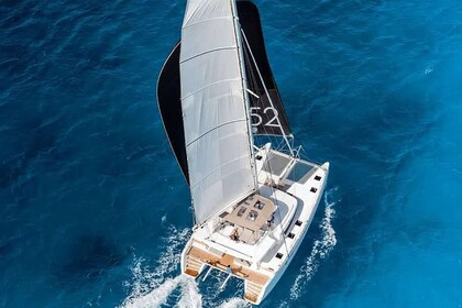 Location Catamaran Lagoon 52F Cogolin