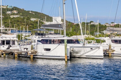 Rental Catamaran Fountaine Pajot Fountaine Pajot Elba 45 - 4 cab. Saint Thomas