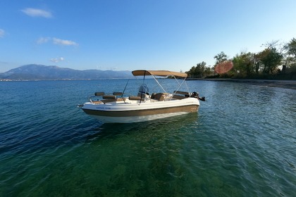 Charter Boat without licence  karel ithaka 5.5 Santorini