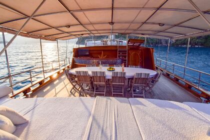 Noleggio di Goleta con 6 Cabine a Marmaris