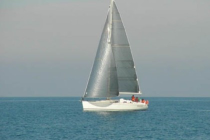 Hire Sailboat Cantiere Del Pardo Gran Soleil 40 Monaco