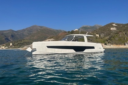Miete Motorboot Fjord 41 XL Saint-Florent