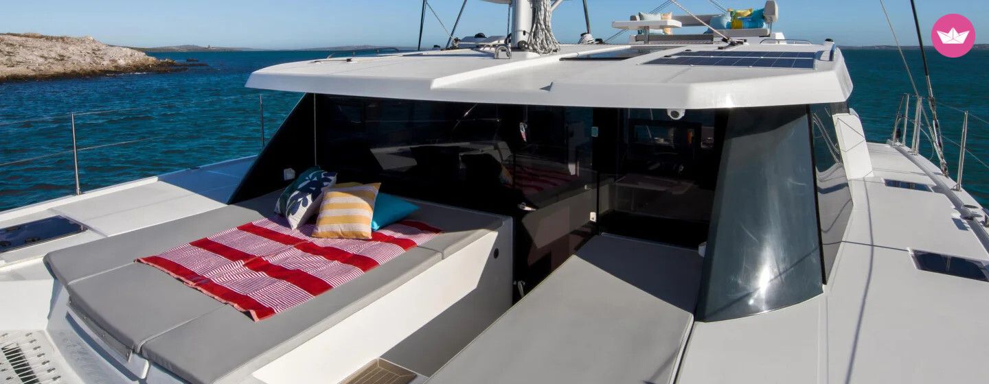 Catamaran Moorings 4200/3/3 12m 7