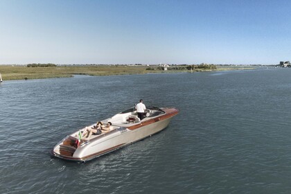Чартер Моторная яхта Riva Aquariva 33 Венеция