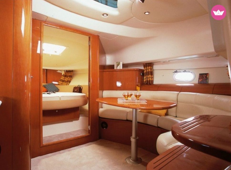 Bateau à moteur Jeanneau Prestige 34 600cv 8
