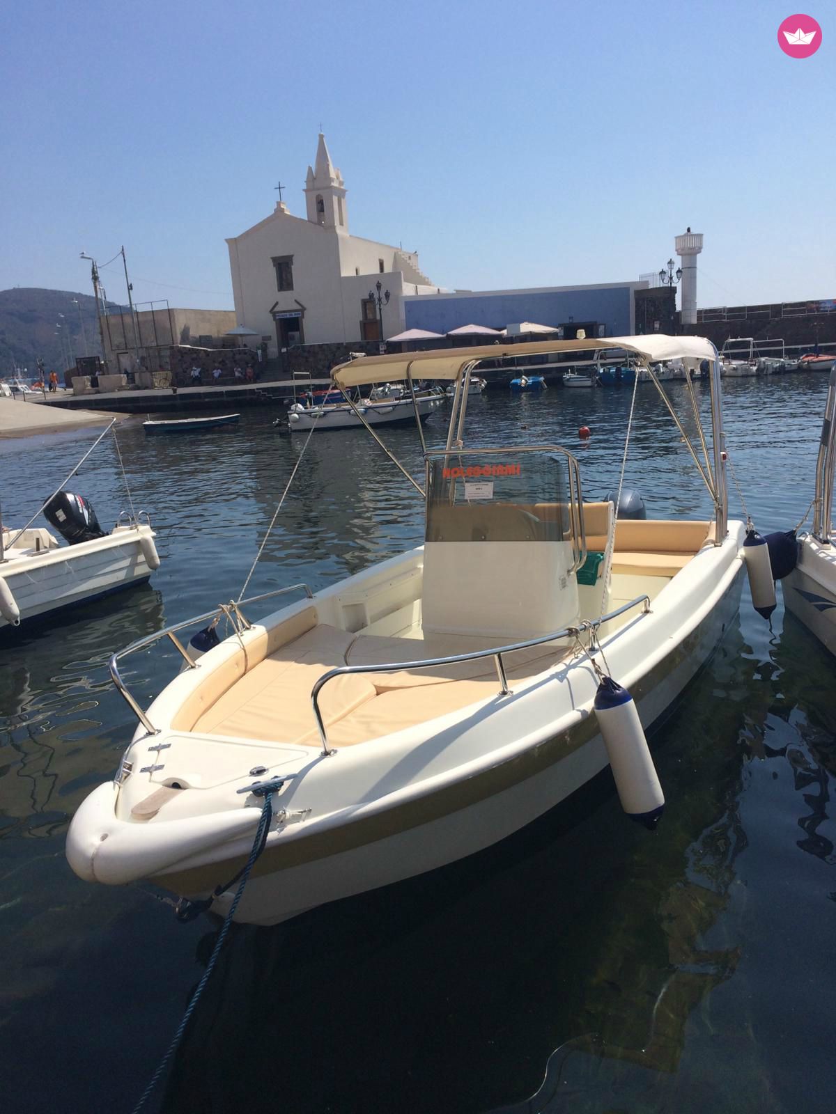 Marinello 570 in Lipari for hire