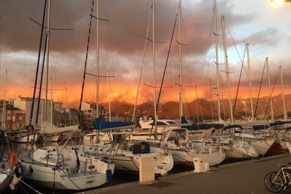 Miete Segelboot Jeanneau Sun Odyssey 40 Ds Saint-Florent