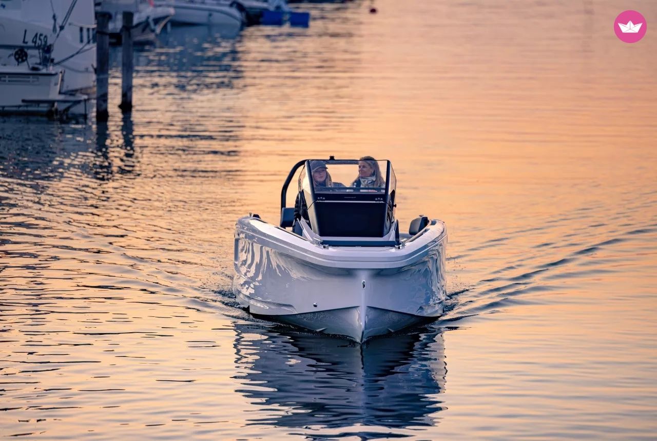Bateau à moteur AXOPAR 22 SPYDER 175cv 8