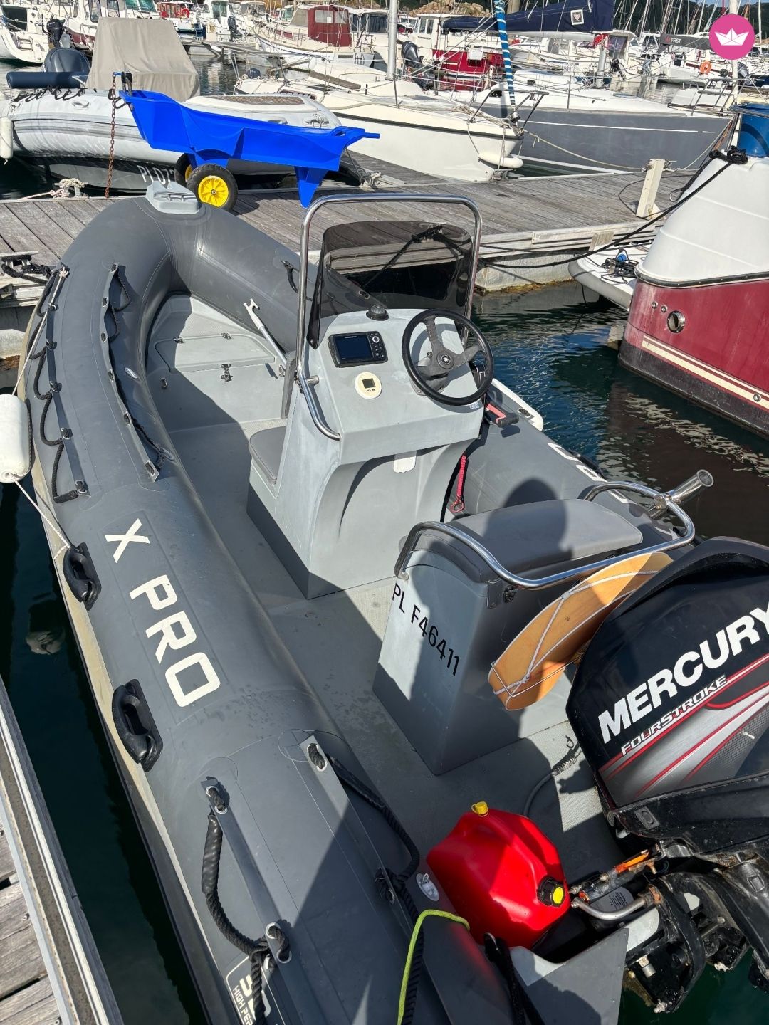 Bateau à moteur 3D TENDER XPRO 535 50cv 7