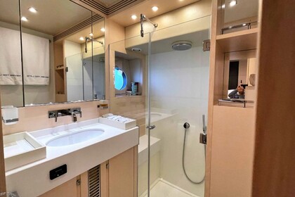 SUNSEEKER PREDATOR 68 - NEVER TOO  LATE