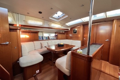 Beneteau 523