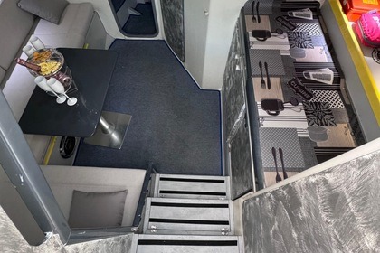 Ferretti 38 Prestige