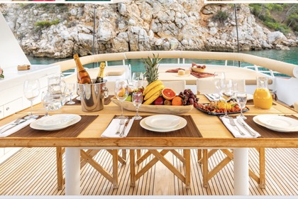 Athenian Riviera & Saronic Gulf islands Palmer Johnson 80'