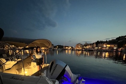 Atlantic Marine SunCruiser 690