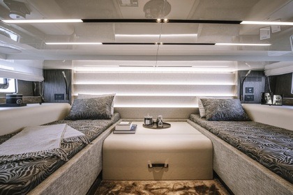Rental Motorboat Cranchi luxury tender 46 Manfredonia