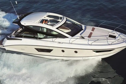 Location Bateau à moteur Beneteau Gran Turismo 40 Cannes