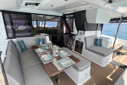 Location Catamaran Fountaine Pajot Astréa 42 Hyères