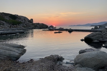 Noleggio Gommone Salpa Soleil 20 Villasimius