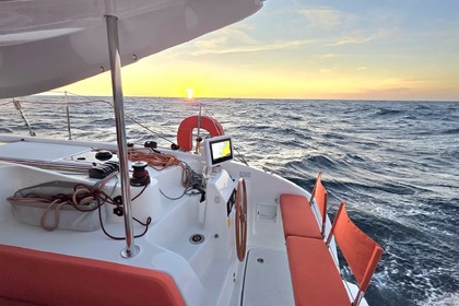 Verhuur Catamaran Beneteau Excess 11 Toulon