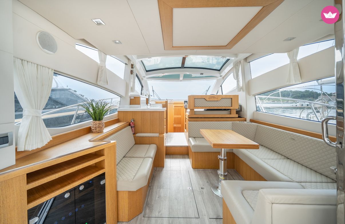 Bateau à moteur Galeon 430 skydeck 880cv 6