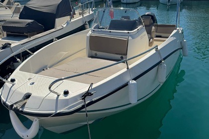 Noleggio Barca a motore Quicksilver Activ 555 Open Saint-Raphaël