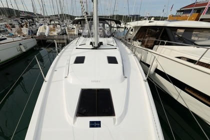 Hyra båt Segelbåt Bavaria Yachtbau Bavaria C38 Pirovac