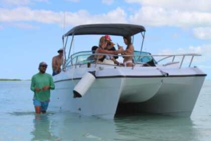 Daily Charter for up to 8 Guests w/ Food and Drinks