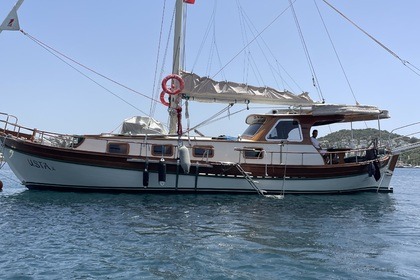 Charter Motorboat Bodrum gulet 1970 Bitez