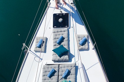 Hire Sailboat Jeanneau Sun Odyssey 469 Nice