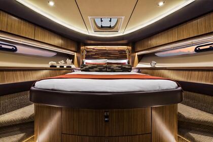 60' SOLEMARE 2017 SEA RAY L590 FLY