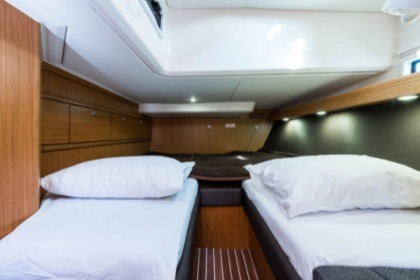 BREATHLESS - BAVARIA CRUISER 56